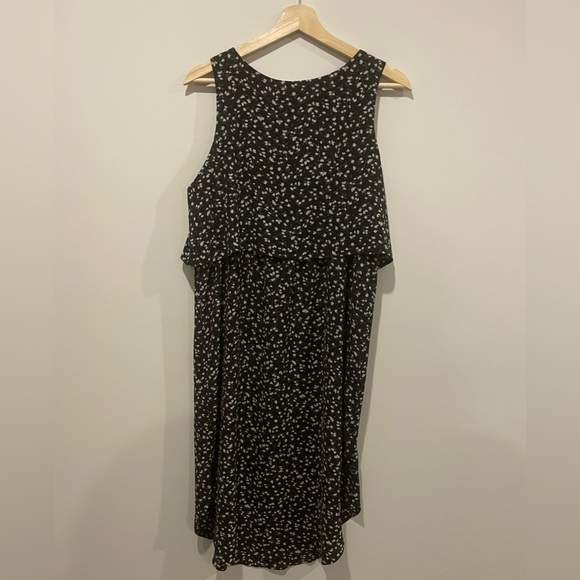 Maternity / Nursing Dress - Picture 3 of 3